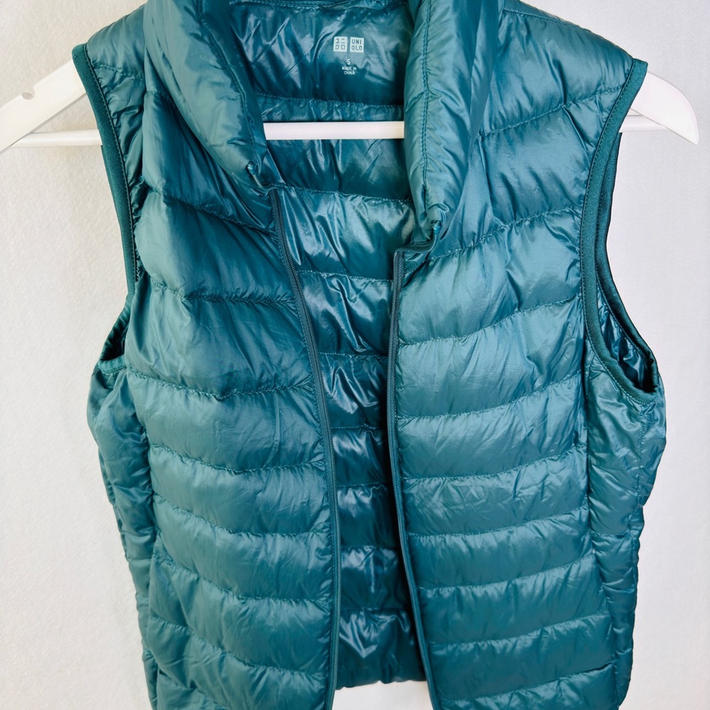Uniqlo size S - Picture 3 of 5